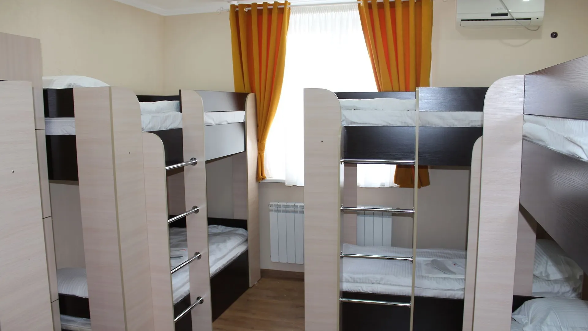 酒店 Euro Hostel 阿拉木图