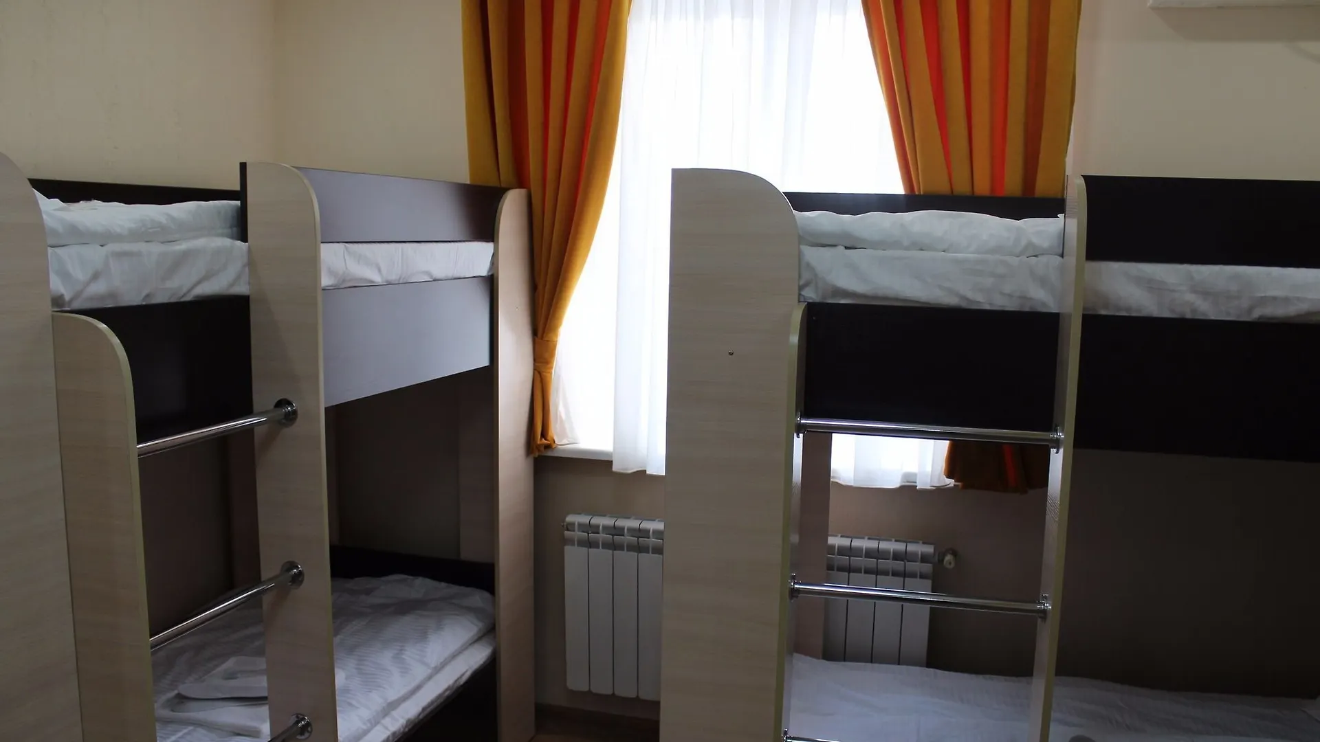 Euro Hostel 阿拉木图 酒店
